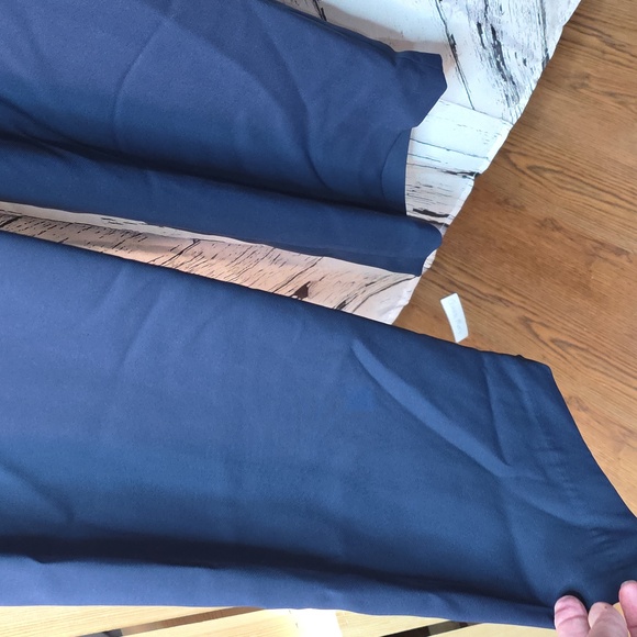 Quince Stretch Crepe Pleated Wide Leg Slacks In Navy Size 10 - Picture 3 of 9